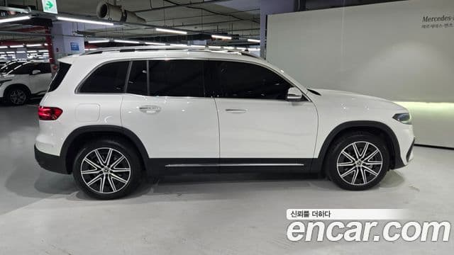 Mercedes-Benz EQB 2025 — ფოტო 6/20