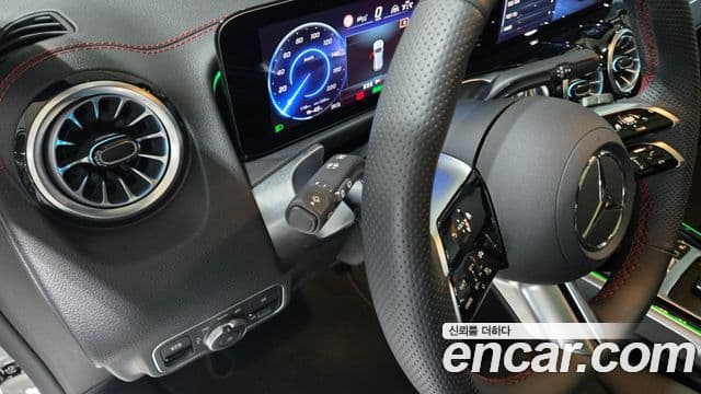 Mercedes-Benz EQB 2025 — ფოტო 11/20