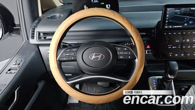 Hyundai Staria 2025 — Фото 12/20