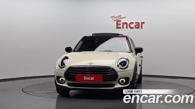 Mini Cooper Clubman 2021 — ფოტო 3/20