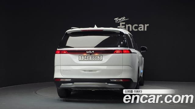 Kia Carnival 2023 — Şəkil 4/20