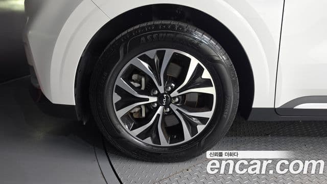 Kia Carnival 2023 — Şəkil 5/20