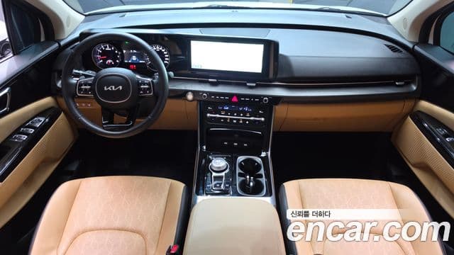 Kia Carnival 2023 — Şəkil 7/20