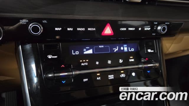 Kia Carnival 2023 — Şəkil 20/20