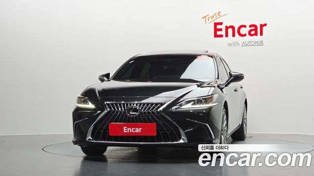Lexus ES300h 2023 — Şəkil 3/20