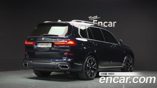 BMW X7 2022 — ფოტო 2/20
