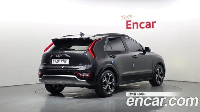 Kia Niro 2023 — Şəkil 2/20