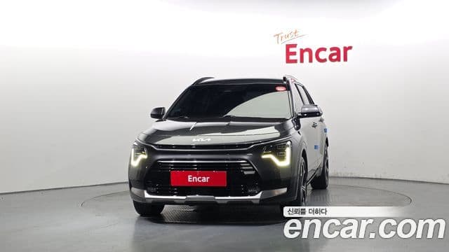 Kia Niro 2023 — Şəkil 3/20