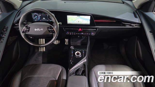 Kia Niro 2023 — Şəkil 7/20