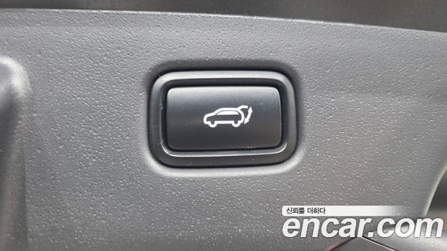 Kia Niro 2023 — Şəkil 18/20