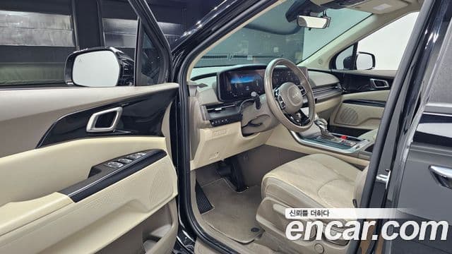 Kia Carnival 2023 — Фото 10/20