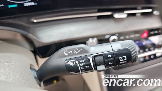 Kia Carnival 2023 — Фото 18/20