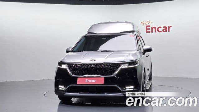 Kia Carnival 2021 — ფოტო 2/20