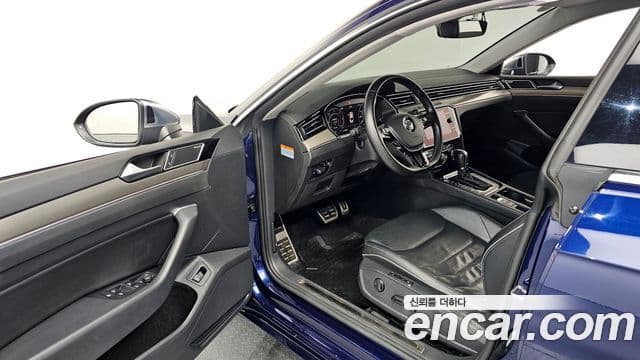 Volkswagen Arteon 2019 — ფოტო 10/20