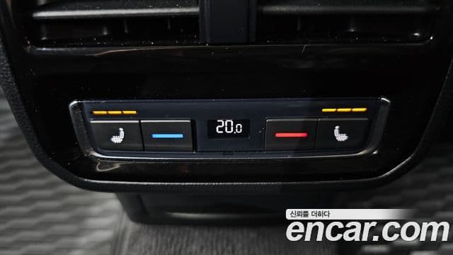 Volkswagen Arteon 2019 — ფოტო 15/20