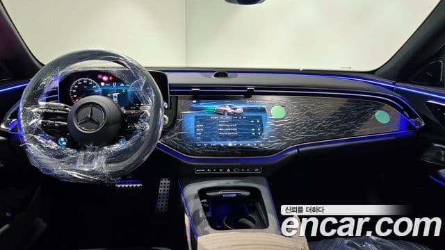 Mercedes-Benz E-Class 2025 — ფოტო 16/20