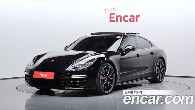 Porsche Panamera 2020 — Photo 34/34