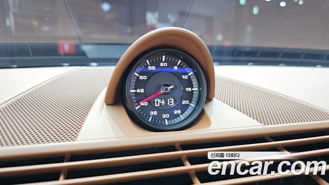 Porsche Panamera 2020 — Photo 9/34