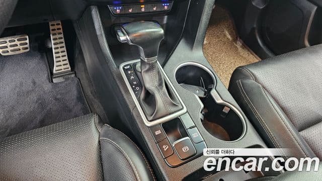 Kia Sportage The Bold 2021 — ფოტო 9/20