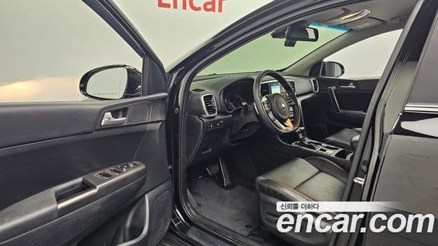 Kia Sportage The Bold 2021 — ფოტო 10/20