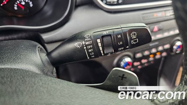 Kia Sportage The Bold 2021 — ფოტო 18/20