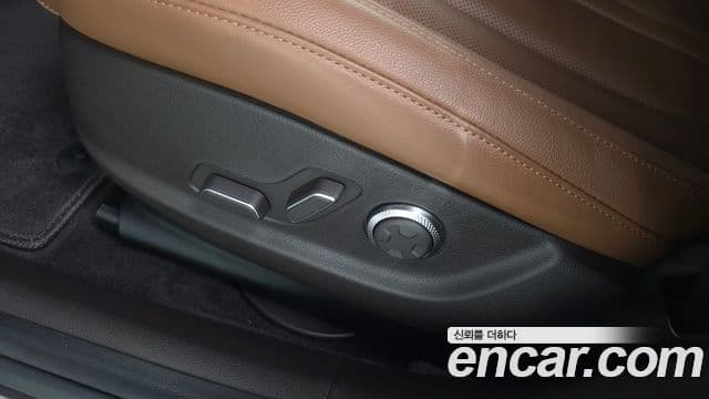 Genesis G80 2023 — Şəkil 33/35