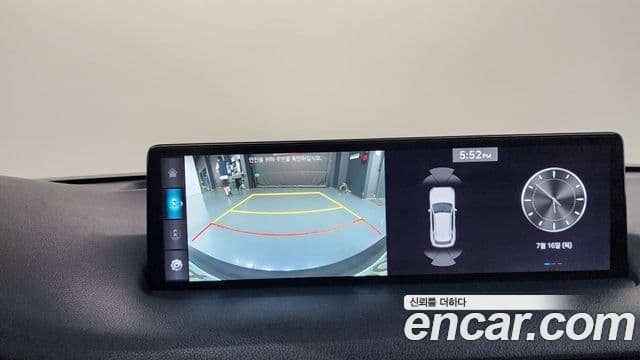 Genesis GV70 2022 — ფოტო 14/20