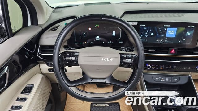 Kia Carnival 2025 — Şəkil 15/20