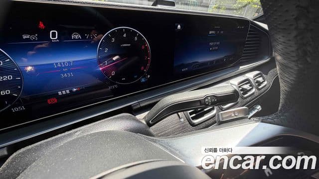 Mercedes-Benz GLE-Class 2025 — Фото 13/20
