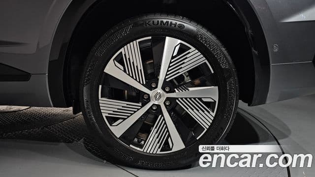 Renault Samsung Grand Koleos 2025 — Photo 27/39