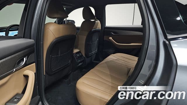 Renault Samsung Grand Koleos 2025 — Photo 21/39