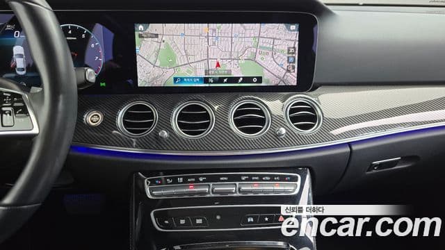 Mercedes-Benz E-Class 2021 — Şəkil 13/20