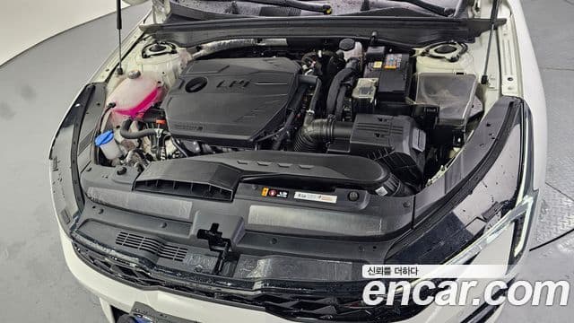 Kia K5 2024 — ფოტო 6/20