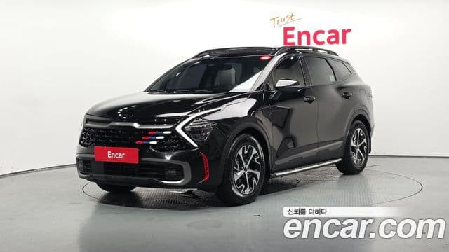 Kia Sportage 2023 — Фото 1/20