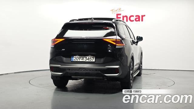 Kia Sportage 2023 — Фото 4/20