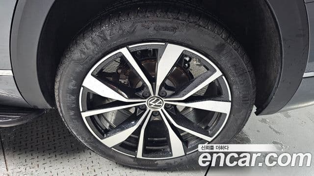 Volkswagen Atlas 2025 — Photo 24/32