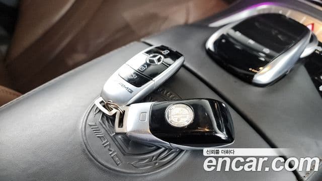 Mercedes-Benz S-Class 2018 — Şəkil 16/20