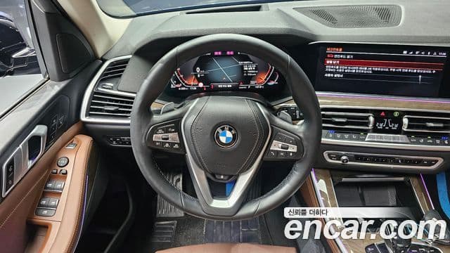 BMW X5 2019 — ფოტო 13/20