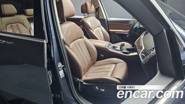 BMW X5 2019 — ფოტო 6/39