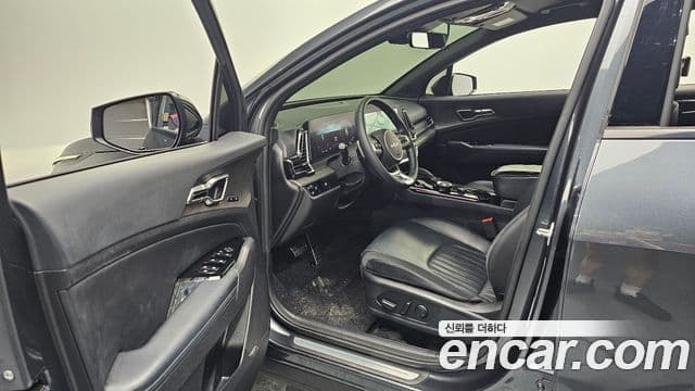 Kia Sportage 2023 — ფოტო 10/20