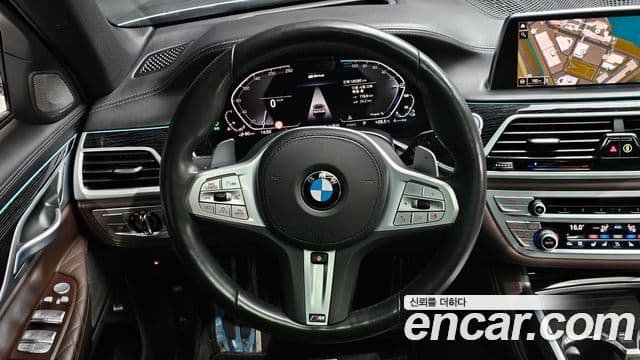 BMW 7 Series 2020 — Фото 13/20