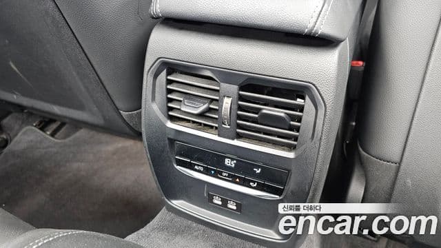 BMW 4 Series 2022 — ფოტო 19/20