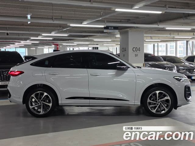 Audi Q5 2025 — Şəkil 3/17