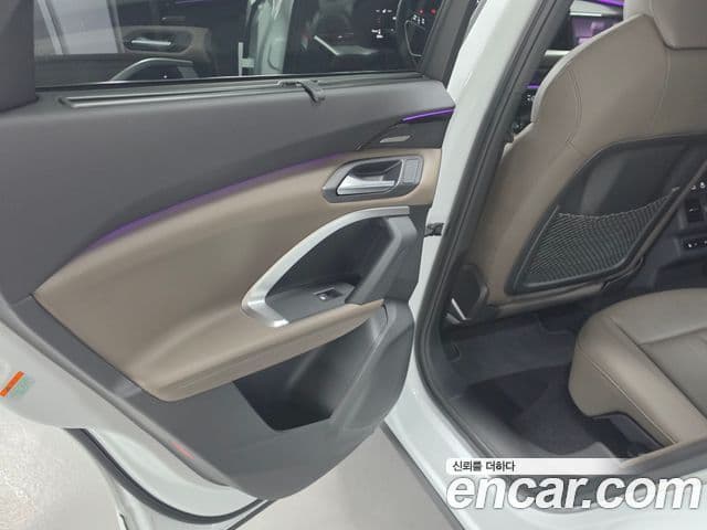 Audi Q5 2025 — Şəkil 11/17