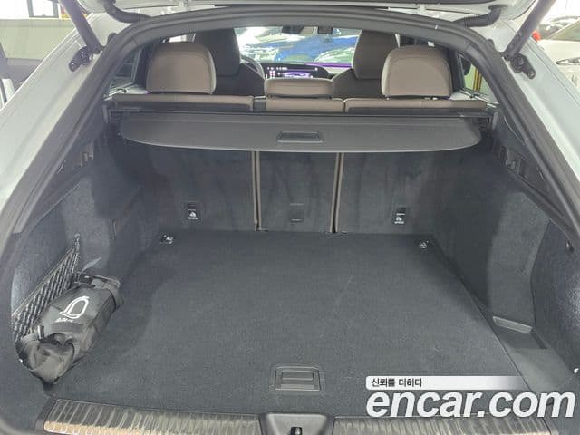 Audi Q5 2025 — Şəkil 12/17