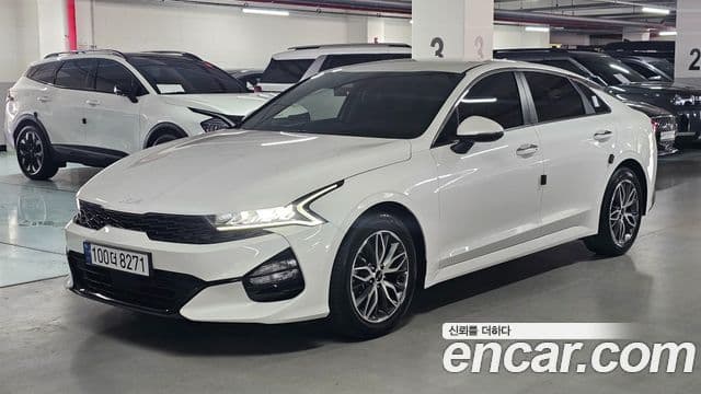 Kia K5 2021 — ფოტო 14/14