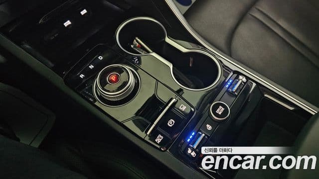 Kia K5 2021 — ფოტო 5/14