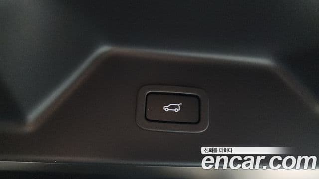 Land Rover Range Rover 2020 — фото 18 из 20