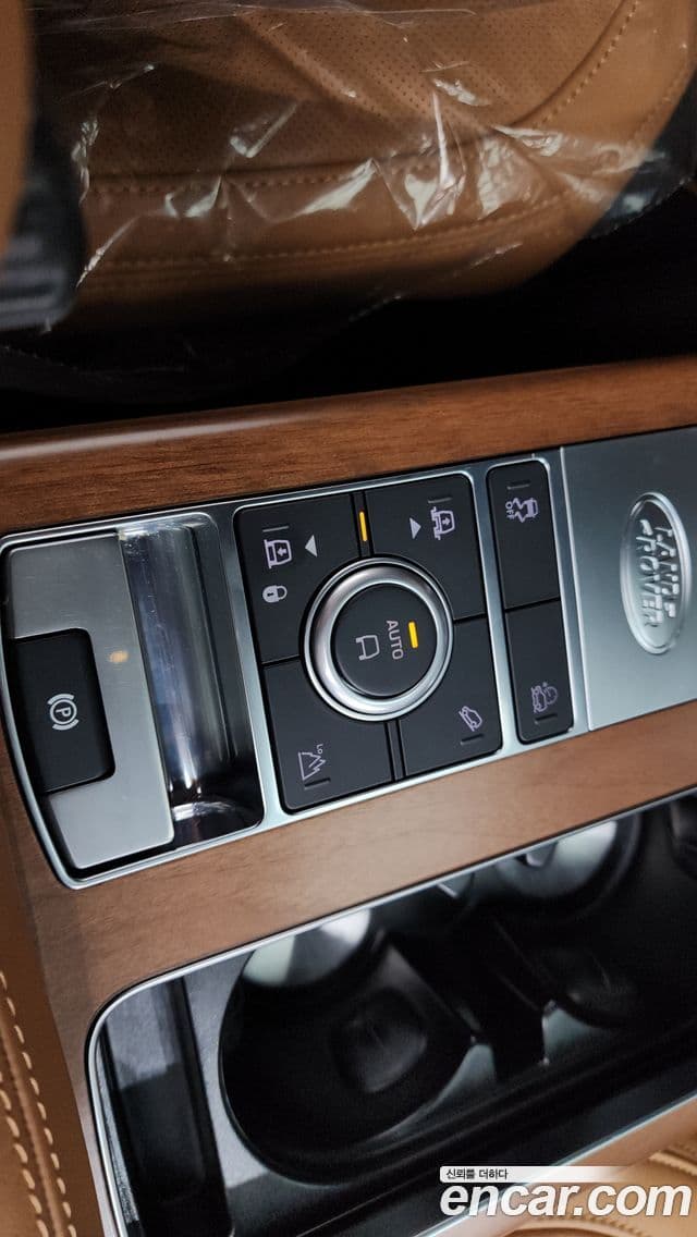 Land Rover Range Rover 2020 — фото 20 из 20