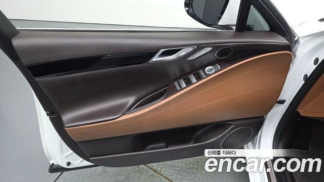 Genesis G80 2021 — ფოტო 23/34